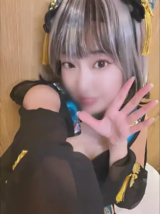 [雑談た●きの消えた投稿] 派手髪コンカフェ嬢の高額せっくす！パイパンチャイナに射精3連発！【美沙(22)】